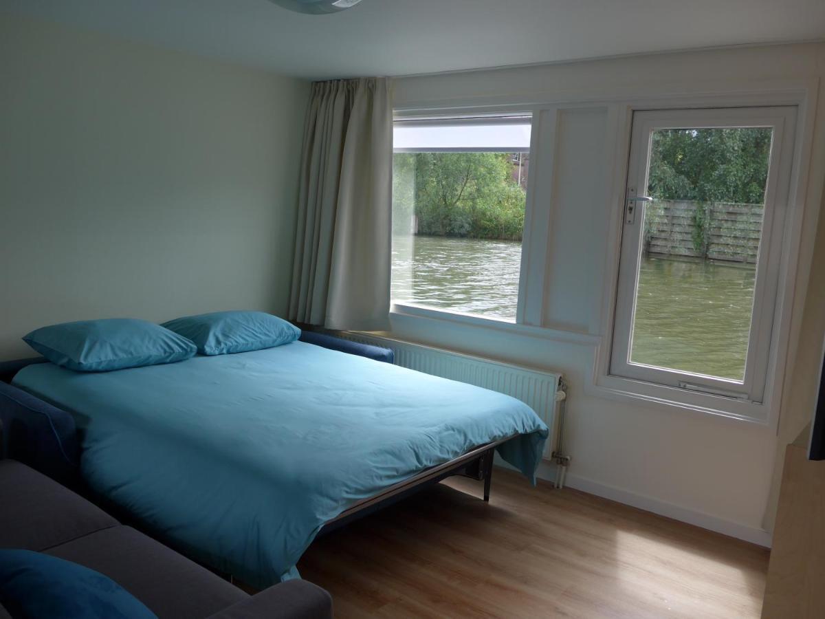 Апартаменты Houseboat In The Center, 5 Min Walk To Tropical Museum, Free Wifi! Амстердам Экстерьер фото
